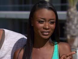 "Famous in 12" Are We Famous Yet? (Épisode télévisé 2014)