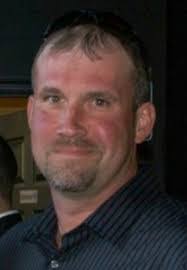 Lori Winstead's Instagram, Twitter & Facebook