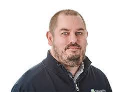 Ian Casper's Instagram, Twitter & Facebook