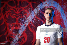 A facebook fan page for phil foden,manchester city & england player. Phil Foden And Paul Gascoigne May Be Alike In Their Haircuts But Can The Stockport Gazza Go One Step Further Than England In 1996 Vavel International