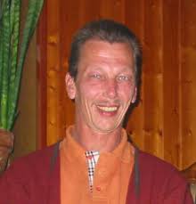 Geistiges Heilen, Reiki, Chakradiagnose/Harmonisierung, Aurareinigung,  YinYang-Harmonisierung, Meditation, intuitive Klangarbeit, Energetische  Wirbelsäulenaufrichtung, Künstlerin in Brühl