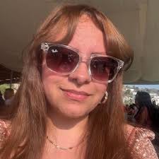 Lourdes Sanín Paz (@Lourdes_Sanin)