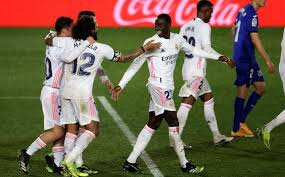 Saat 23:00'te başlayan müsabaka spor smart kanalından canlı olarak izlenebilir. Hq6fldluebih M