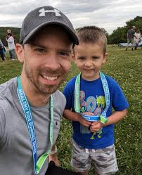 Patrol Officers Ken Teets and Ed Sperling stopped by the @sussexcountycc  yesterday and enjoyed the opportunity to present medals to children after  they completed races at the @healthykidsrs (Healthy Kids Running Series) . #