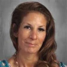 Kim Bolling's Instagram, Twitter & Facebook