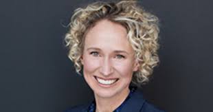 Wendy Luther's Instagram, Twitter & Facebook