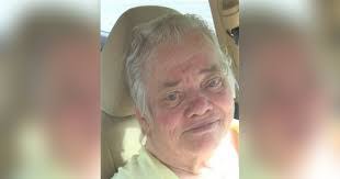 Helen Snider's Instagram, Twitter & Facebook