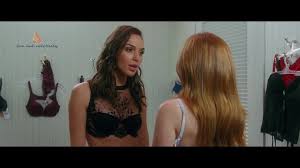 Gal Gadot - Keeping up with the Joneses 2016: Brunette Porn feat. Isla  Fisher