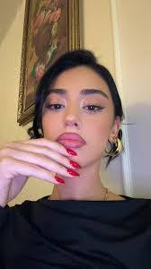 Anastasia Coates's Instagram, Twitter & Facebook