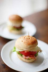 Breakfast Blte Blt With Egg Also Try Blt With Smoked Salmon Sweet Savory Recipes Savoury Food Food