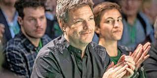 May 25, 2021 · werde ein land wie die ukraine angegriffen, könne man ihm nicht verwehren, sich zu verteidigen, sagt robert habeck. Robert Habeck Senioren Konnten Ihre Wohnung Mit Familien Tauschen