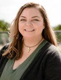 Chrissy Noble's Instagram, Twitter & Facebook