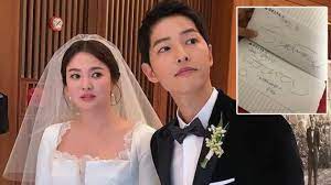 Song joong ki's getting married and his mom just released a statement about it! Flight Attendant S Encounter With Song Joong Ki Song Hye Kyo 1st Anniversary Wedding News Vacation