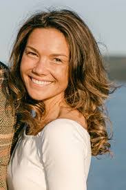 Lily Wilkinson's Instagram, Twitter & Facebook