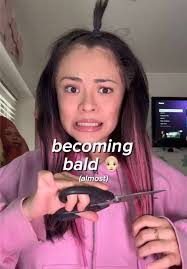 Samantha Eve Hits Head