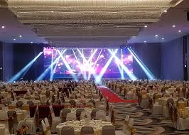 The nearest airport is sultan abdul aziz shah airport, 6.8 miles from nuevo boutique hotel kota kemuning. Banquet Hall