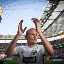 Tom jenkins for the guardian. Das Comeback Des Fussball Gotts Eintracht
