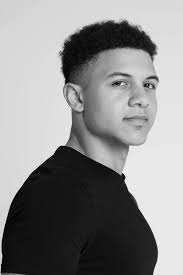 Greetings, I'm a travelling photog. I'm based in Chicago, but travel to TX  often. I'll be in Sherman TX area from 12/9 to 12/13. I'm hoping to find  someone to shoot TFP