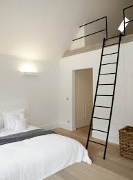 Last But Not Least In Deze Serie Opruim Blogs Ruim Je Zolder Eens Op Als Je Zolder Niet Gebruikt Wordt Als Slaapk Slaapkamer Met Vide Slaapzolder Zolder Vide