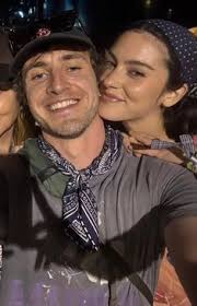 martina 🤘🏻🤍 (whosmartix)