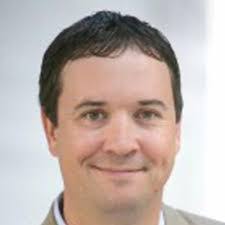 Robert Girling's Instagram, Twitter & Facebook