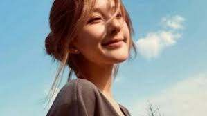 Xinyao Wang's Instagram, Twitter & Facebook