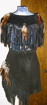 70s Native American Black Suede Fringed Mini By Chloeandnatalievtg 125 00 Proyectos