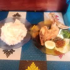 Mulai dari menu masakan ayam goreng, bakar, bumbu yang terpenting, harganya yang ramah di kantong bikin suasana makan bareng jadi lebih seru dan. Sate Ayam Ayam Goreng Pak Budi Mugassari Makanan Delivery Menu Grabfood Id