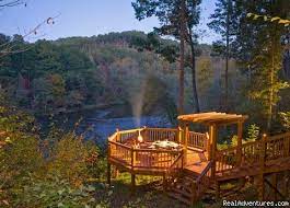 The toccoa river is best known for its trout fishing but it also offers tubing, kayaking and once it winds its way. Pin On Mundo
