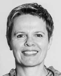 Und neben der Polizei hab' ich mich dann sicher gefühlt“. „EinSatz“. Eine  Studie über Polizeieinsätze nach § 38a