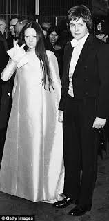 Olivia, a seasoned veteran of the london stage where she debuted opposite vanessa redgrave in the prime of miss jean brodie, has appeared in. Olivia Hussey Reveals She Wet Herself In Front Of The Queen And The Royal Family Daily Mail Online