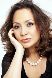 Elba Rodriguez's Instagram, Twitter & Facebook