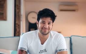 #rey_mbayang | 5.7m people have watched this. Ammar Zoni Seksi Pamer Abs Buat Fans Histeris Wowkeren Media Line Today
