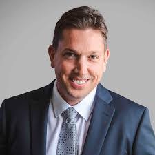 Justin Pennington's Instagram, Twitter & Facebook