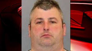 Cohoes man pleads guilty to DWI in police chase