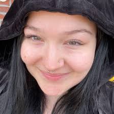 Are there any livestreams of the Chincoteague pony auction or swim?