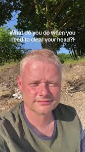 #itsokaytonotbeokay #humberbridge #walk #celebrity #filming  #michaelportillo #fypシ #fyp #foryou #foryoupage #divorce #singledad