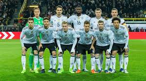 Joachim löw ist bei der ard am mikro, erklärt seine aufstellung: Aufstellung Gegen Aserbaidschan So Startet Deutschland Ins Wm Qualifikationsspiel Sportbuzzer De