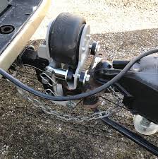 We recommend this method only for a trailer that is 3,000 lbs or lighter. Shocker Air Equalizer For Weight Distribution Hitches