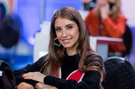 Gewürzgurken softeis cathy hummels testet die new yorker foodtrends taff prosieben. Weihnachten Ohne Mats Cathy Hummels Aussert Sich Zu Liebesgeruchten Web De