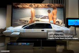 65 Nellie Bond Photos & High Res Pictures