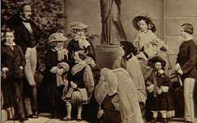 Pictures Of Queen Victoria Queen Victoria Family Victoria Queen Of England Pictures Of Queen Victoria
