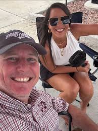 It's blistering hot at the baseball fields. But we are all smiles.  #yawtyawt #wifeylife #baseball