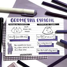 Formula Para Calcular O Volume De Um Cone Formulas Para Calcular A Area E O Volume De Tronco De Piramide E De Cone Estudo De Matematica Matematica Ensino Medio Geometria Espacial
