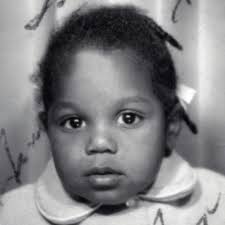 Nick Ashford & Valerie Simpson singing one of my favorites back in 1981, It  Seems to Hang on! I hope you enjoy.