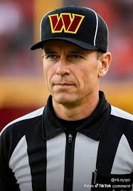 Officials under fire for questionable calls in Chicago Bears-Commanders  game Read story in comments below 👇