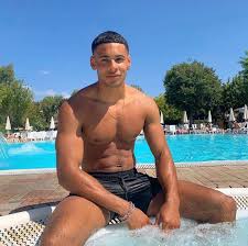 Love island is back once more. First Winter Love Island 2020 Star Revealed As Hunky Model And Student Ellis Iyayi Ok Magazine