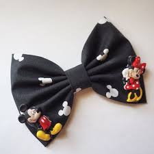 If your little one has great hair let her grow it out! Cute Hair Bow Ideas