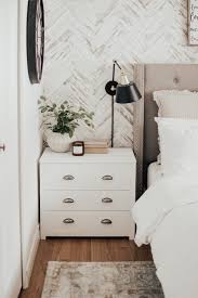 White Painted Modern Side Tables How You Can Easily Refinish Your Side Tables Without Spending A Vintage Bedroom Decor Side Tables Bedroom Bedside Table Decor