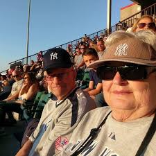 Starbucks in East Lyme Stop and Shop closing October 14